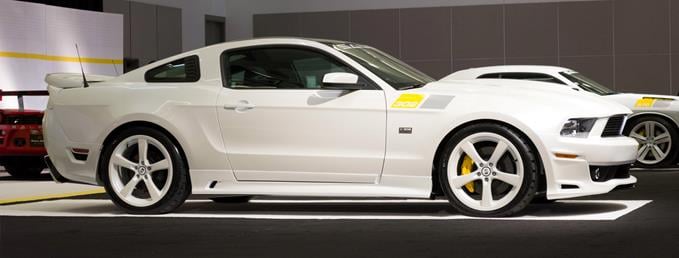 Saleen_302_SA-30_Mustang